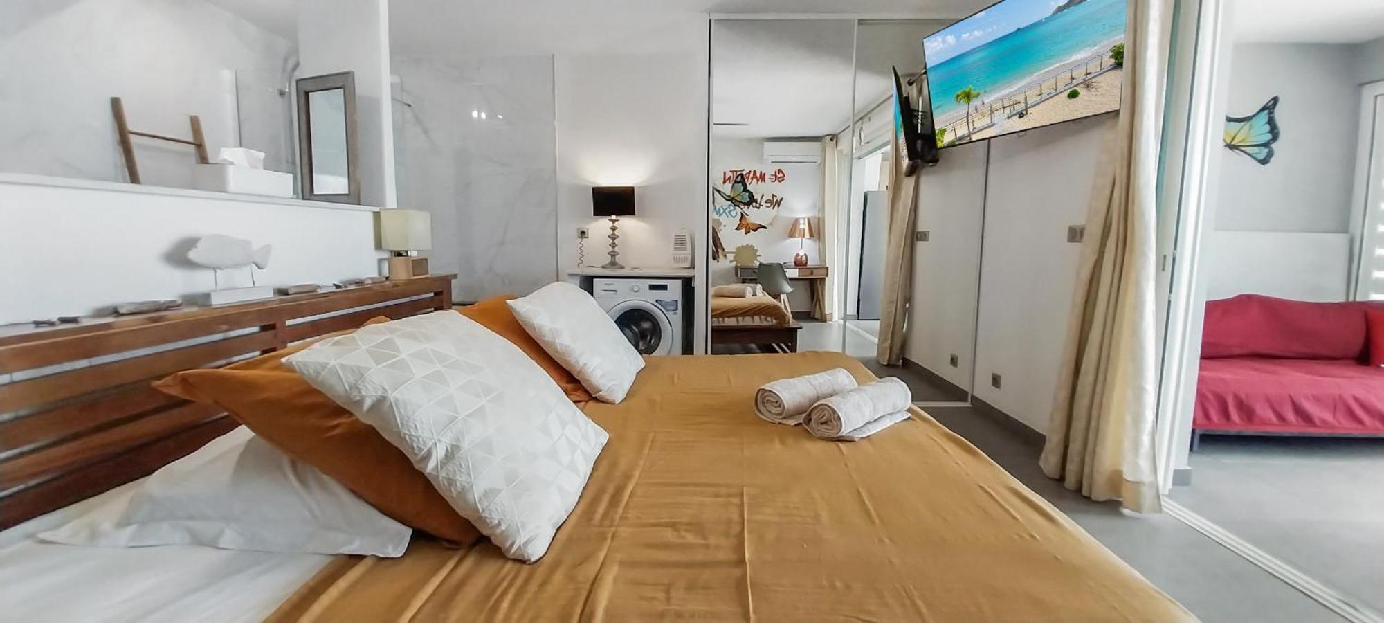 Official Page "Residence Bleu Marine" - Sea View Apartments & Studios - Saint-Martin French Side แกรนด์เคส ภายนอก รูปภาพ