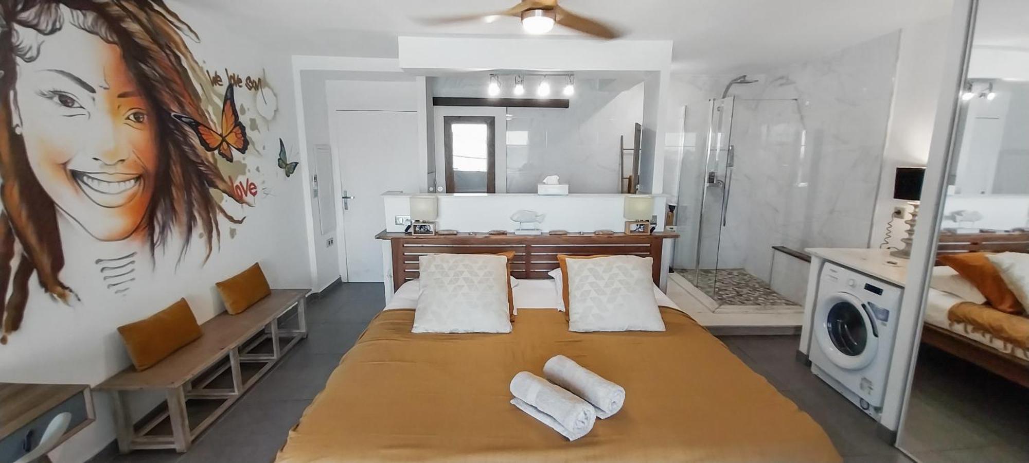 Official Page "Residence Bleu Marine" - Sea View Apartments & Studios - Saint-Martin French Side แกรนด์เคส ภายนอก รูปภาพ