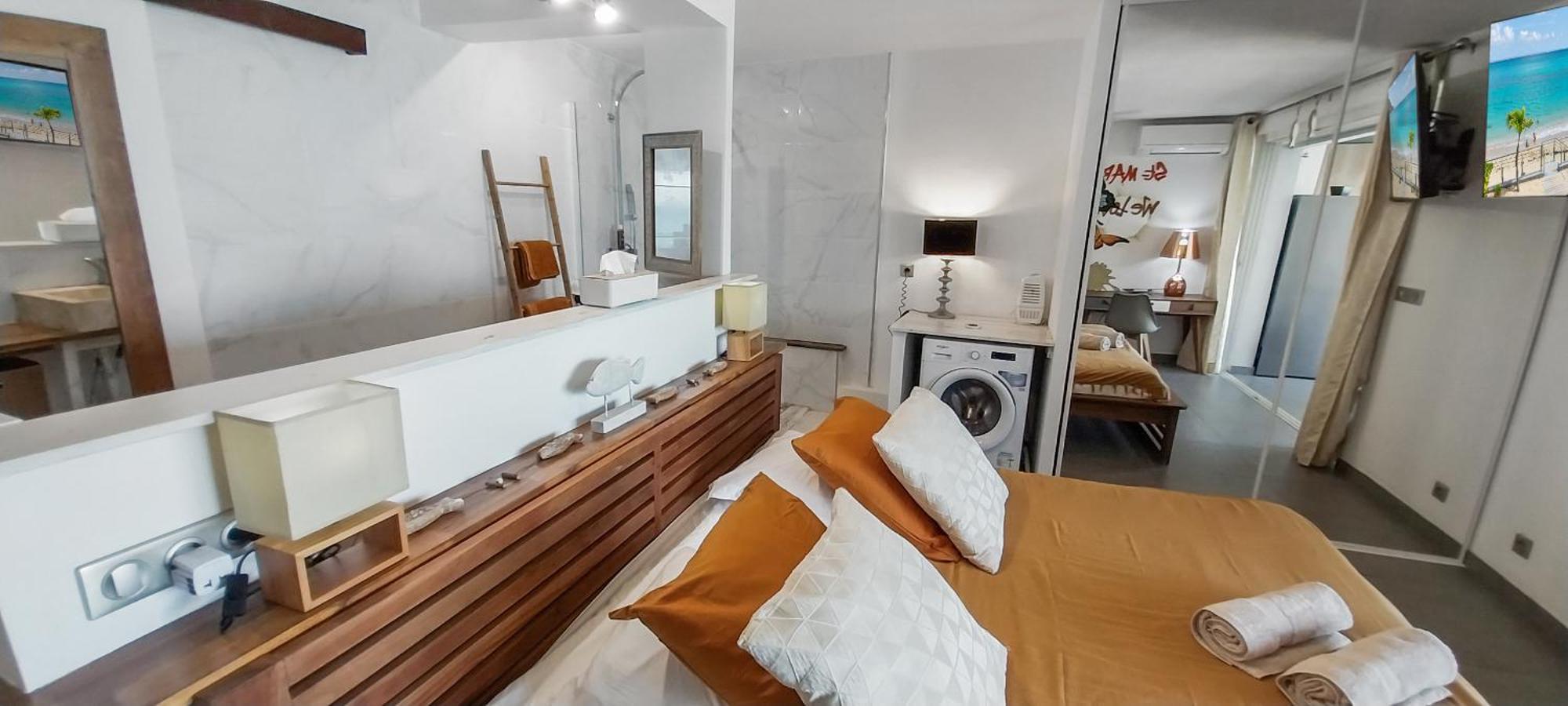 Official Page "Residence Bleu Marine" - Sea View Apartments & Studios - Saint-Martin French Side แกรนด์เคส ห้อง รูปภาพ